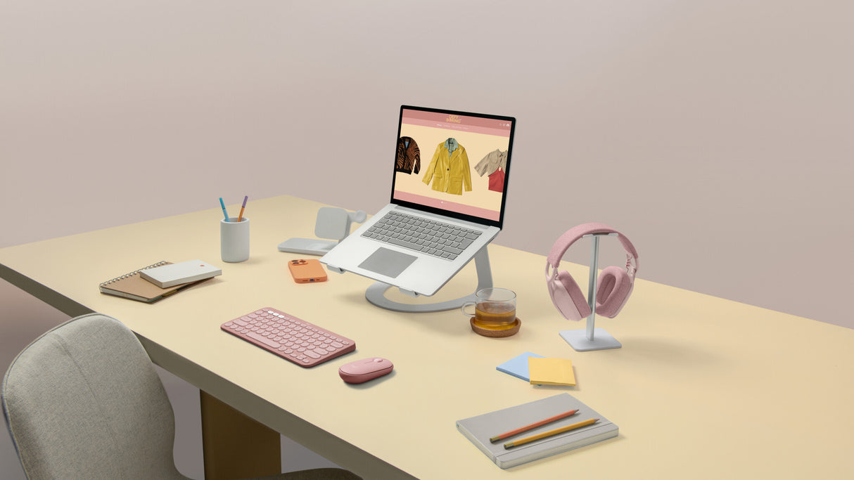 Logitech 910-007014 mouse Travel Ambidextrous RF Wireless + Bluetooth Optical 4000 DPI