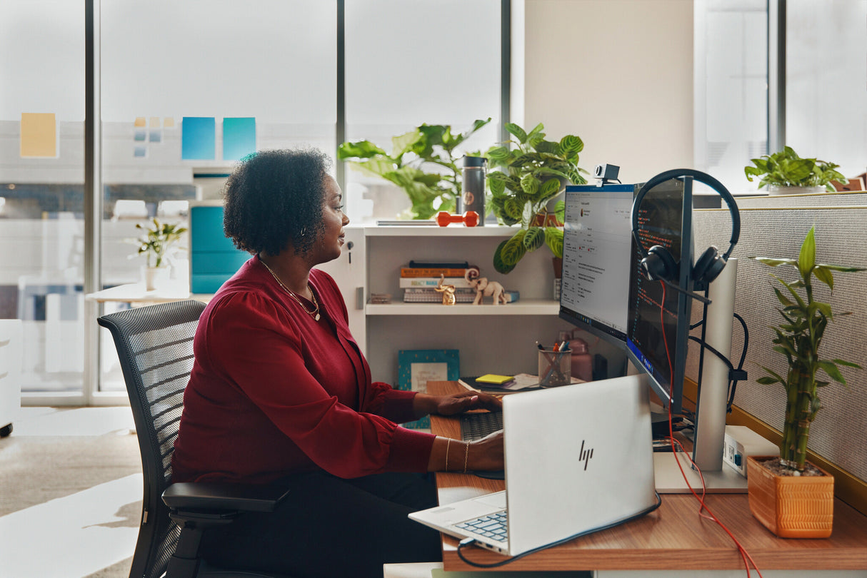 POLY Blackwire 3320 Microsoft Teams Certified USB-C Headset