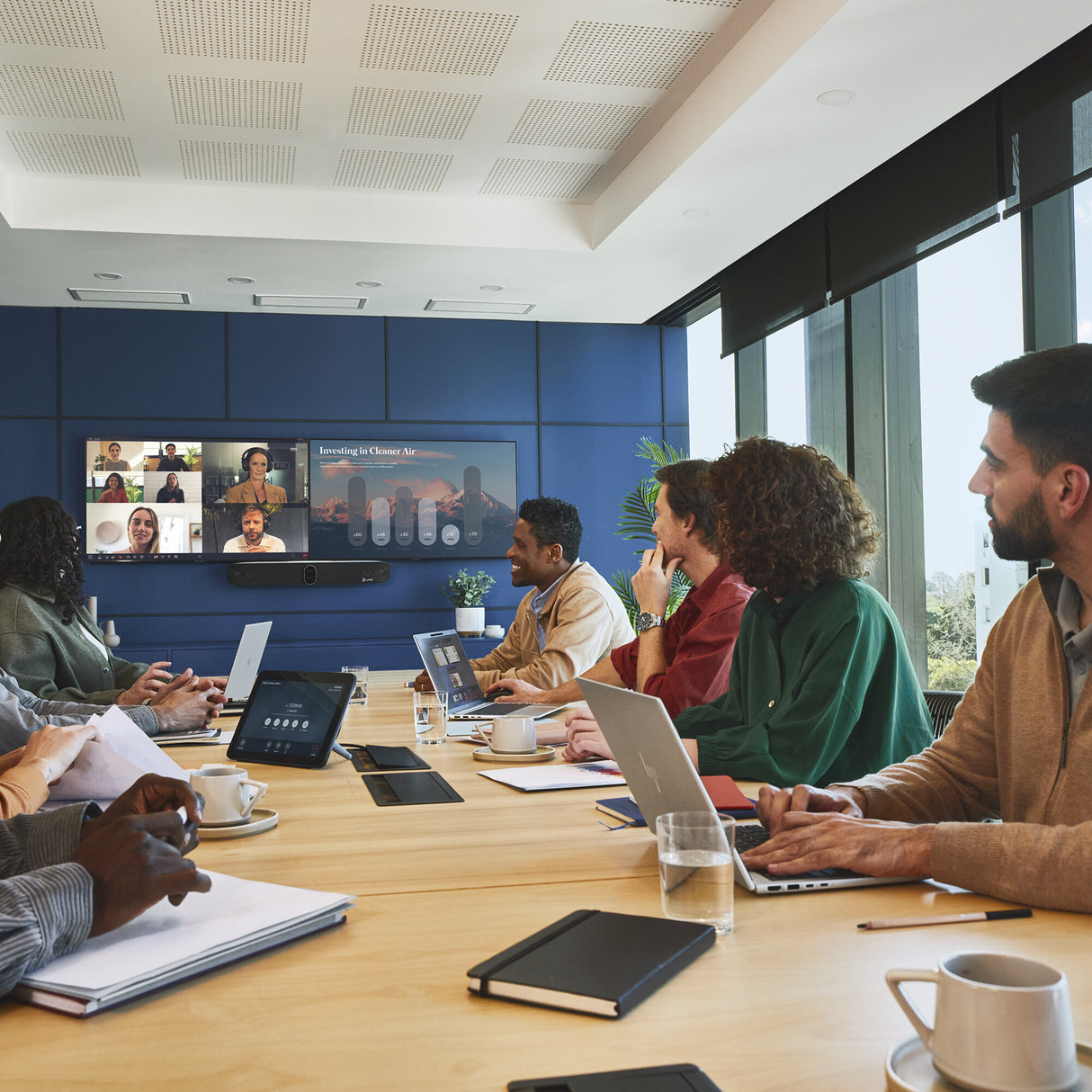 Poly Studio X72 All-In-One Video Bar