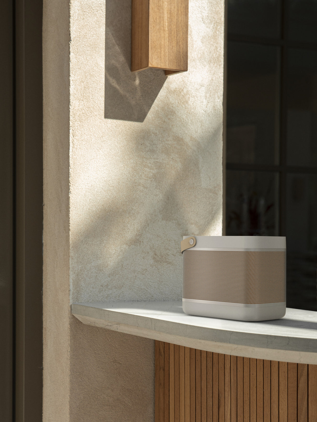 Bang & Olufsen Beolit 20 Stereo portable speaker Grey