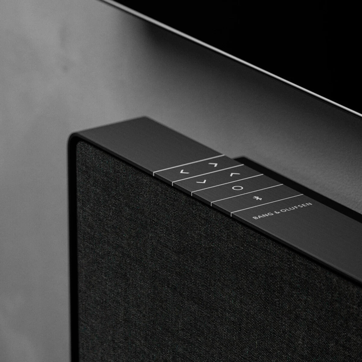 Bang & Olufsen BeoSound Stage Black, Silver 7.1 channels