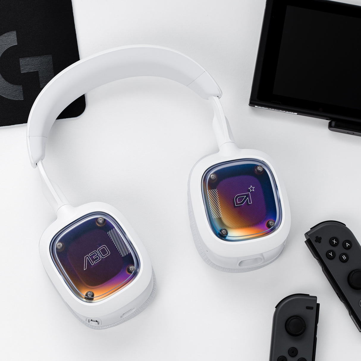 ASTRO Gaming A30 Headset Kabel & trådløs Spil Bluetooth Hvid
