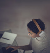 Bang & Olufsen BeoPlay HX Headset Wired & Wireless Head-band Calls/Music Bluetooth Aluminium, Brown